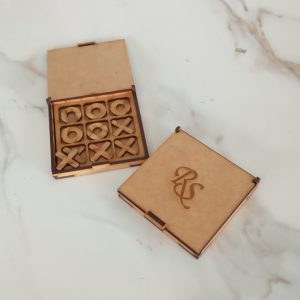 Tic Tac Toe Box